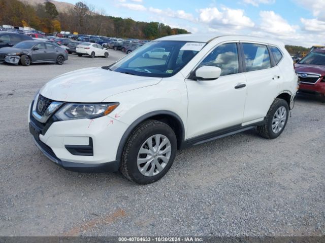 Photo 1 VIN: KNMAT2MVXJP517909 - NISSAN ROGUE 