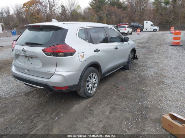 Photo 3 VIN: KNMAT2MVXJP522088 - NISSAN ROGUE 