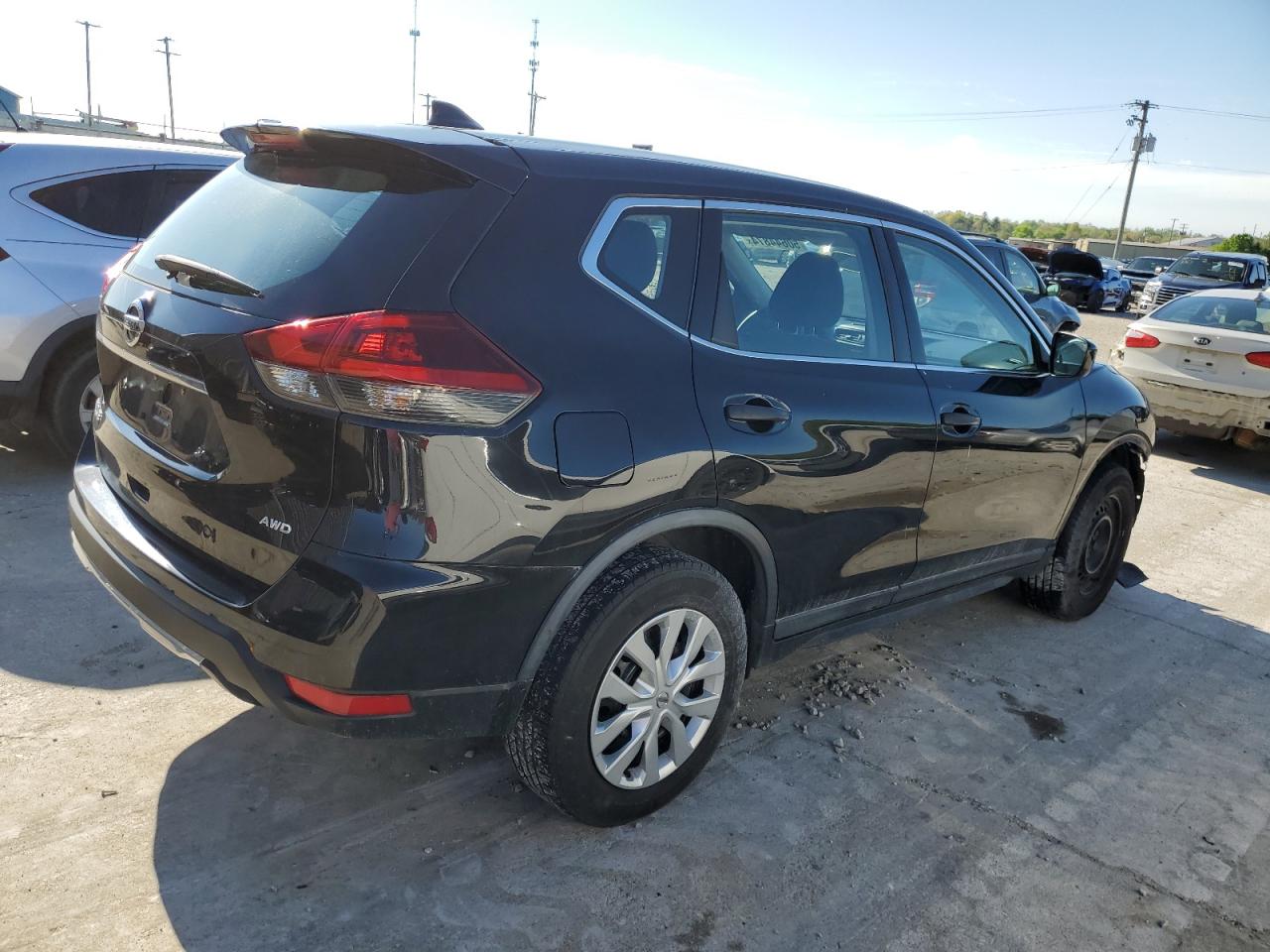 Photo 2 VIN: KNMAT2MVXJP551249 - NISSAN ROGUE 