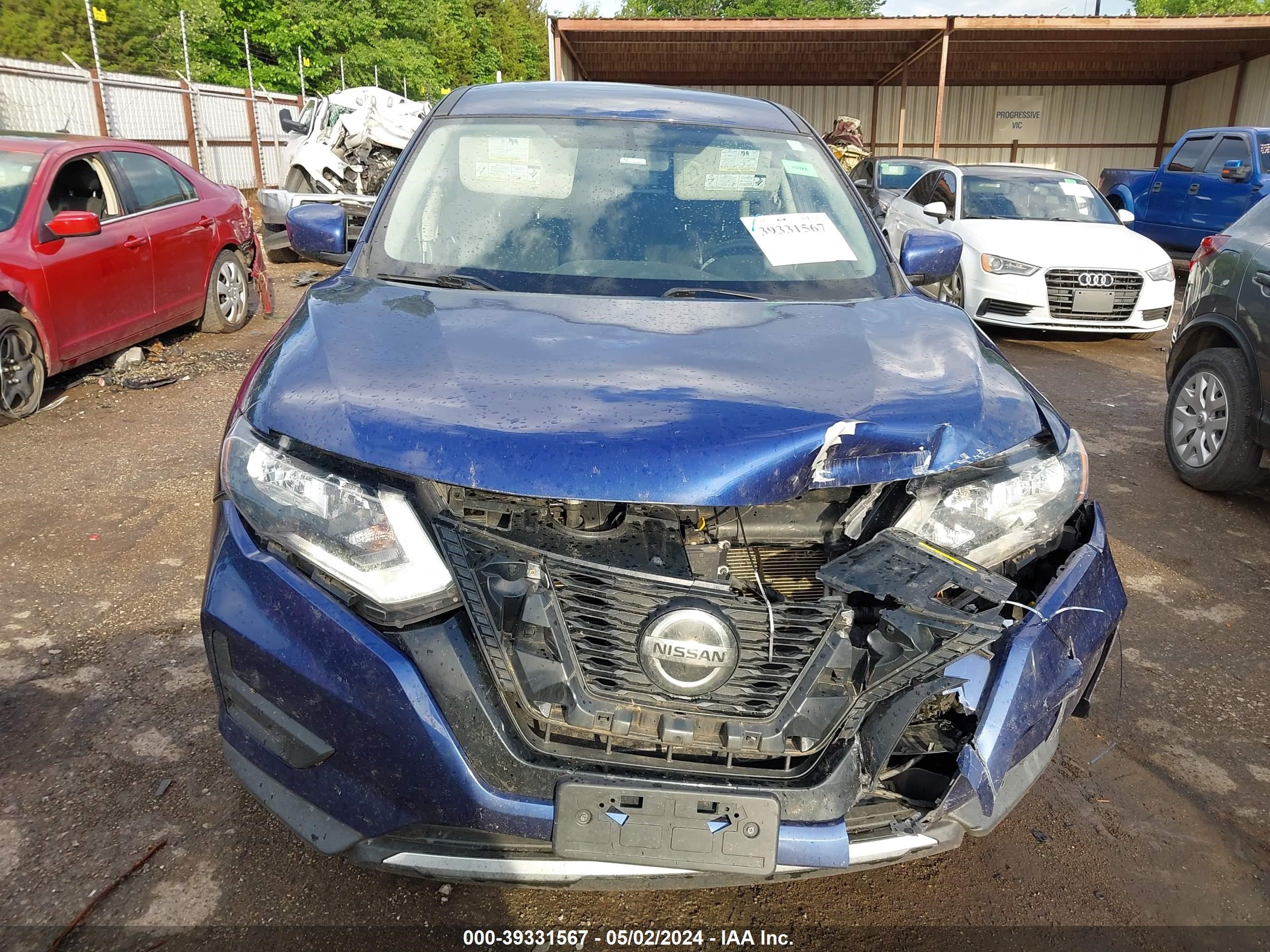 Photo 11 VIN: KNMAT2MVXJP563319 - NISSAN ROGUE 