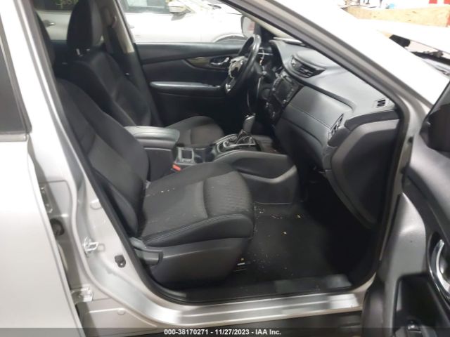 Photo 4 VIN: KNMAT2MVXJP572490 - NISSAN ROGUE 