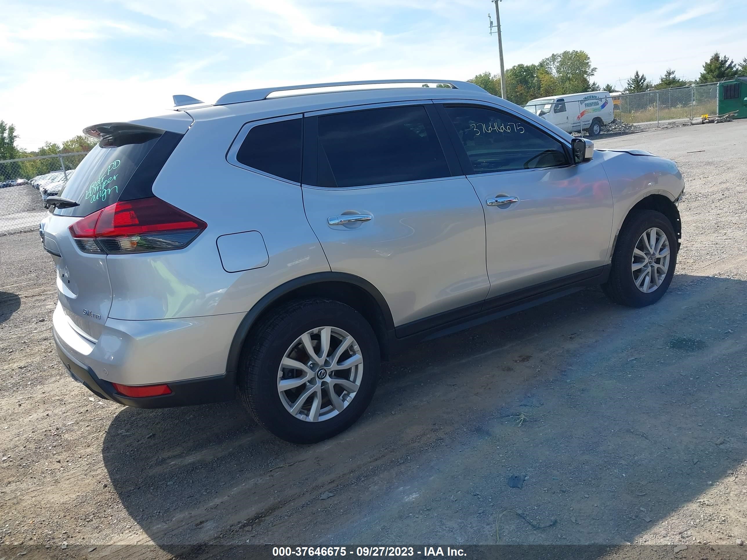 Photo 3 VIN: KNMAT2MVXLP517346 - NISSAN ROGUE 