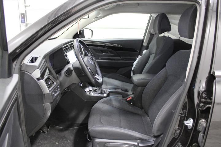 Photo 8 VIN: KPT60A1YSKP014187 - SSANGYONG KORANDO SUV 