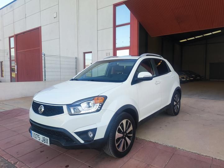 Photo 1 VIN: KPTA0B1SSEP185577 - SSANGYONG KORANDO MPV 