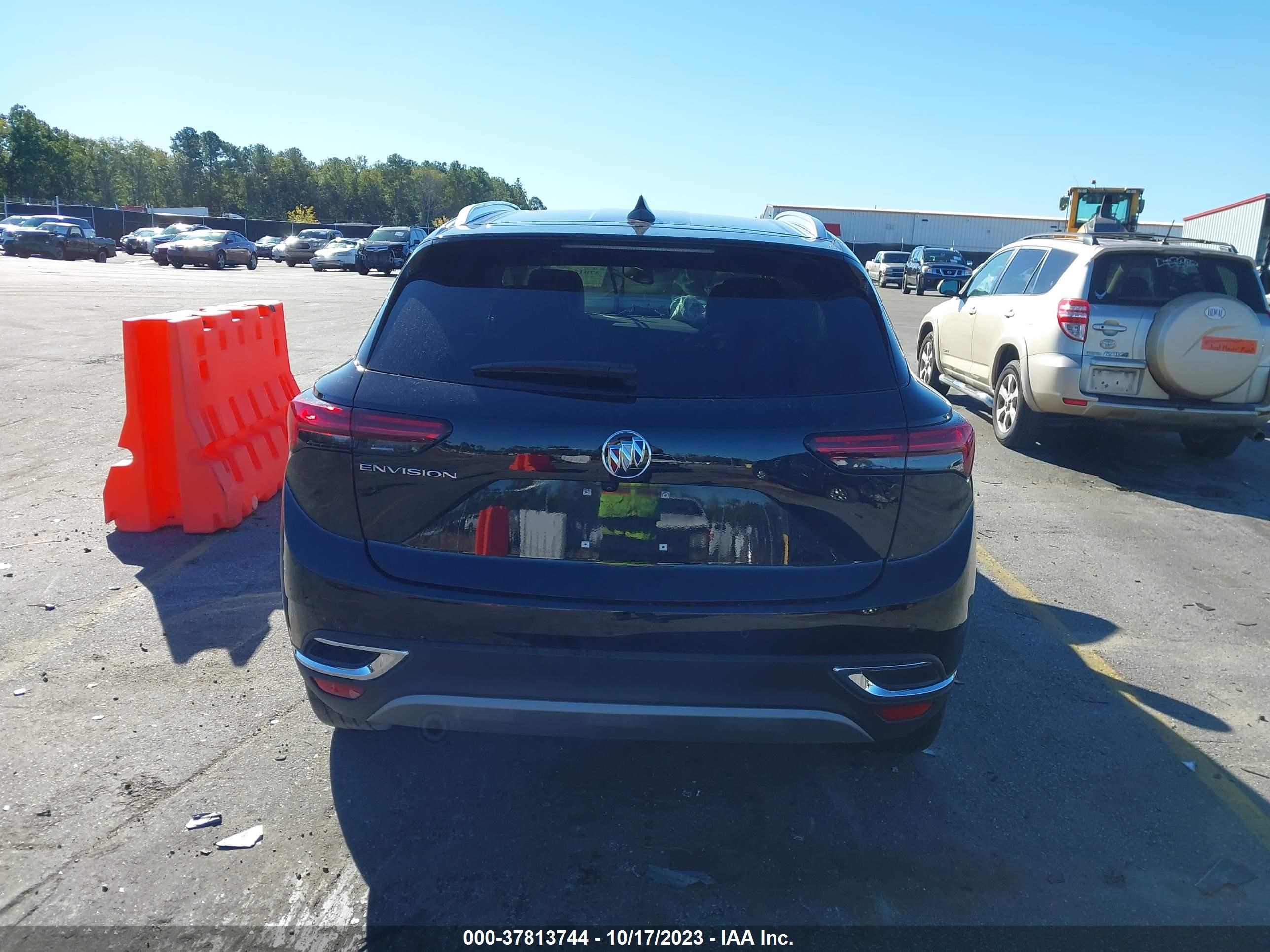 Photo 14 VIN: LRBAZLR49PD068204 - BUICK ENVISION 