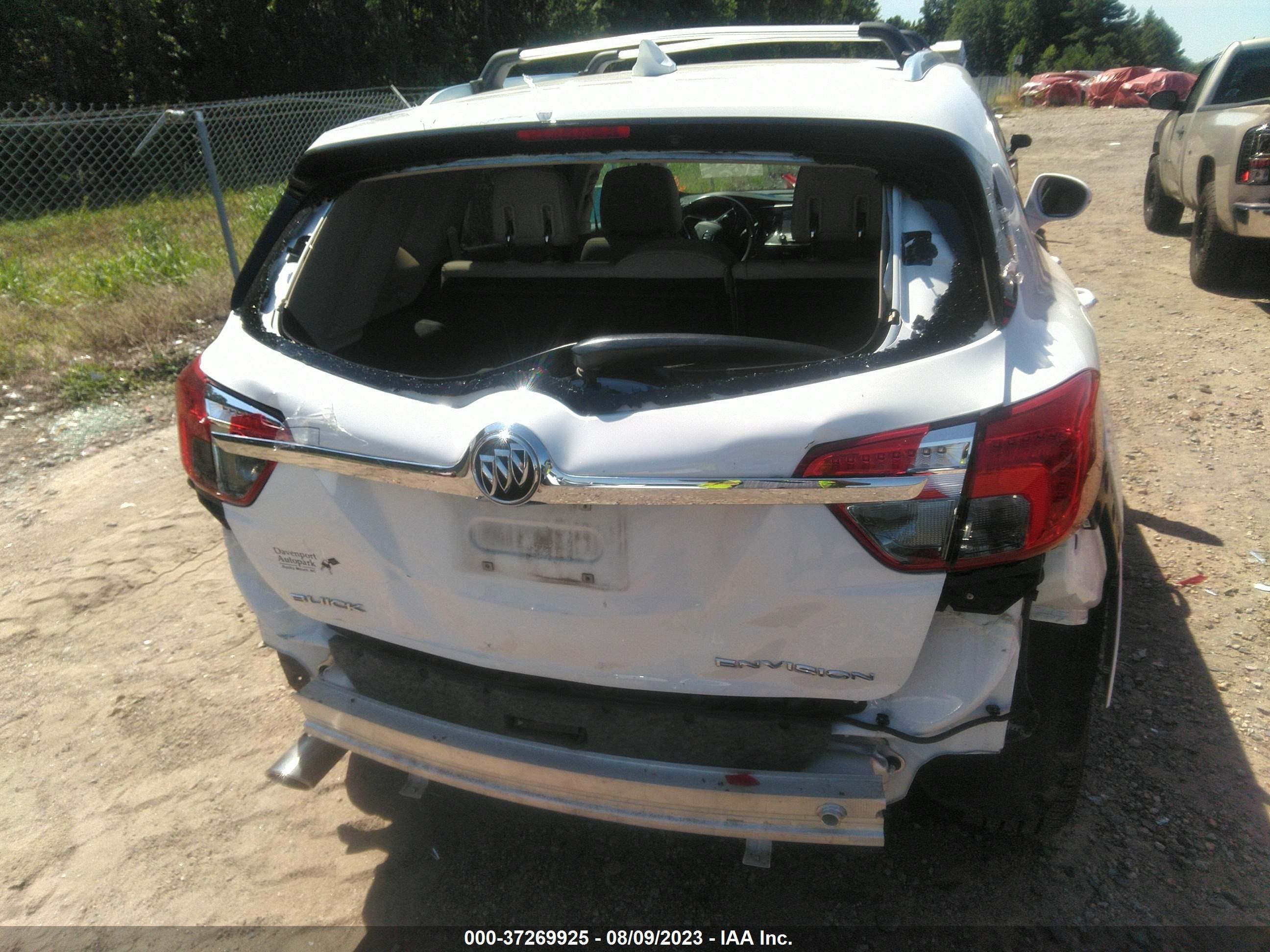 Photo 5 VIN: LRBFX1SA7JD027884 - BUICK ENVISION 