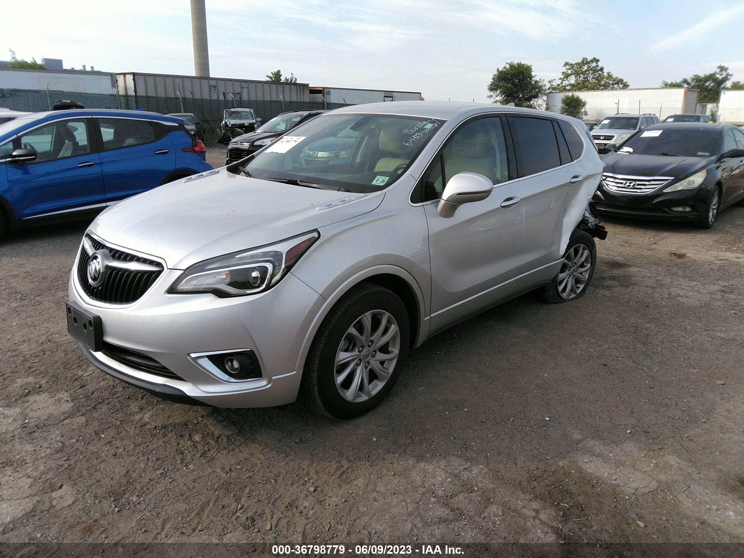 Photo 1 VIN: LRBFX1SA7KD019379 - BUICK ENVISION 