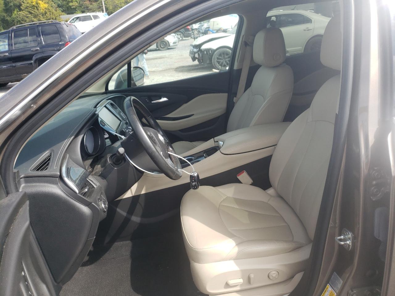 Photo 6 VIN: LRBFX2SA1JD057548 - BUICK ENVISION 