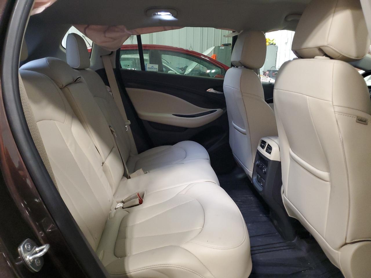 Photo 9 VIN: LRBFX2SA5LD168512 - BUICK ENVISION 