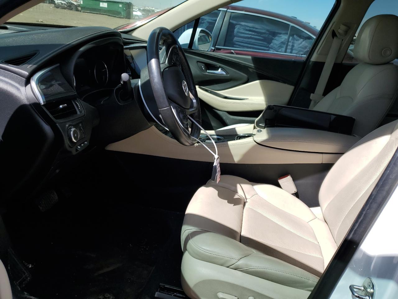 Photo 6 VIN: LRBFX4SXXJD002662 - BUICK ENVISION 