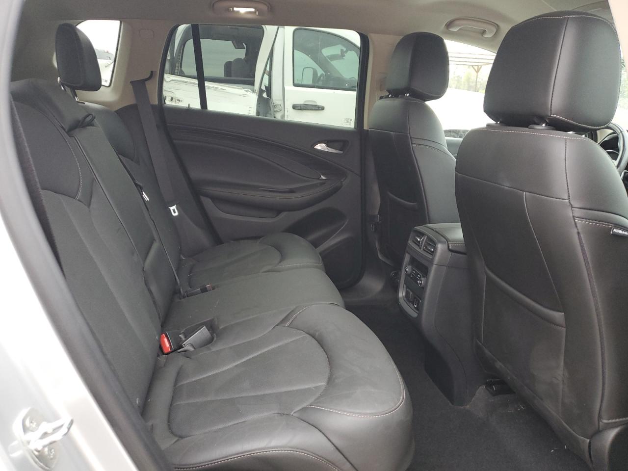 Photo 9 VIN: LRBFXBSA1HD050478 - BUICK ENVISION 