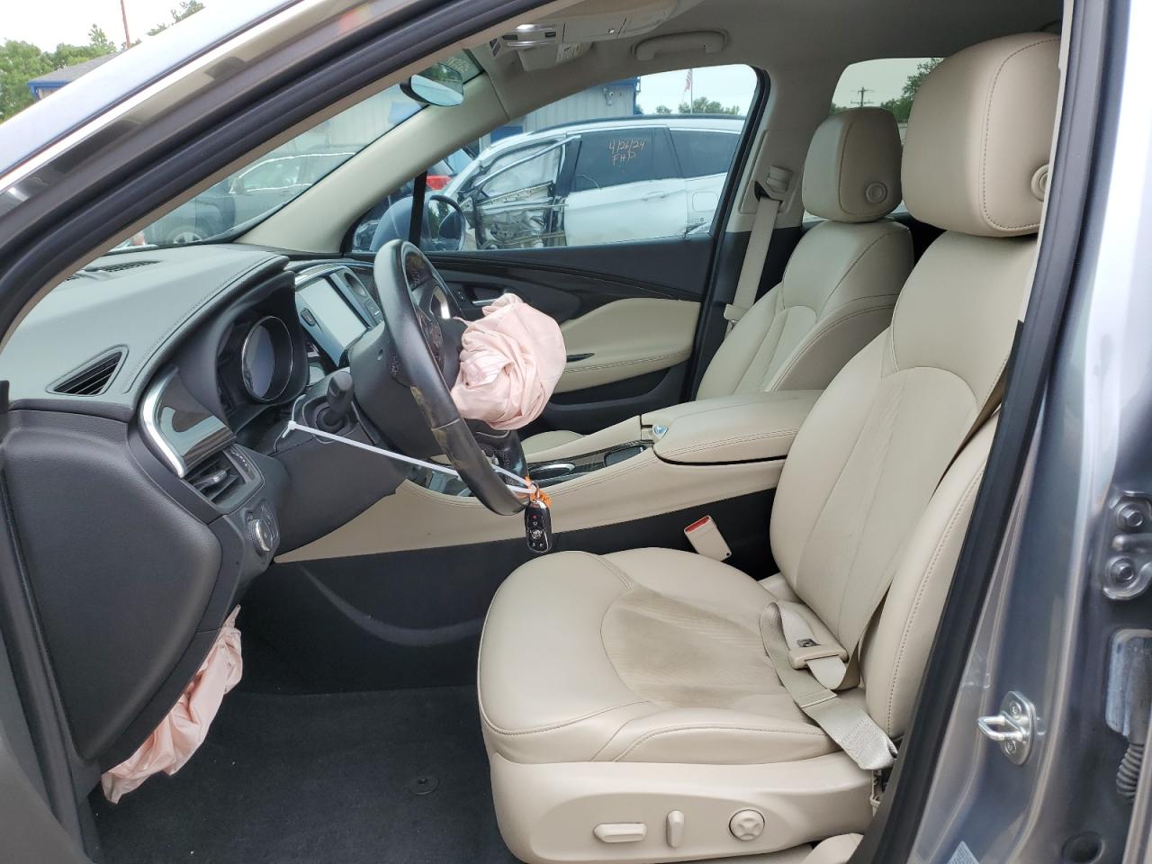 Photo 6 VIN: LRBFXBSA3LD048143 - BUICK ENVISION 