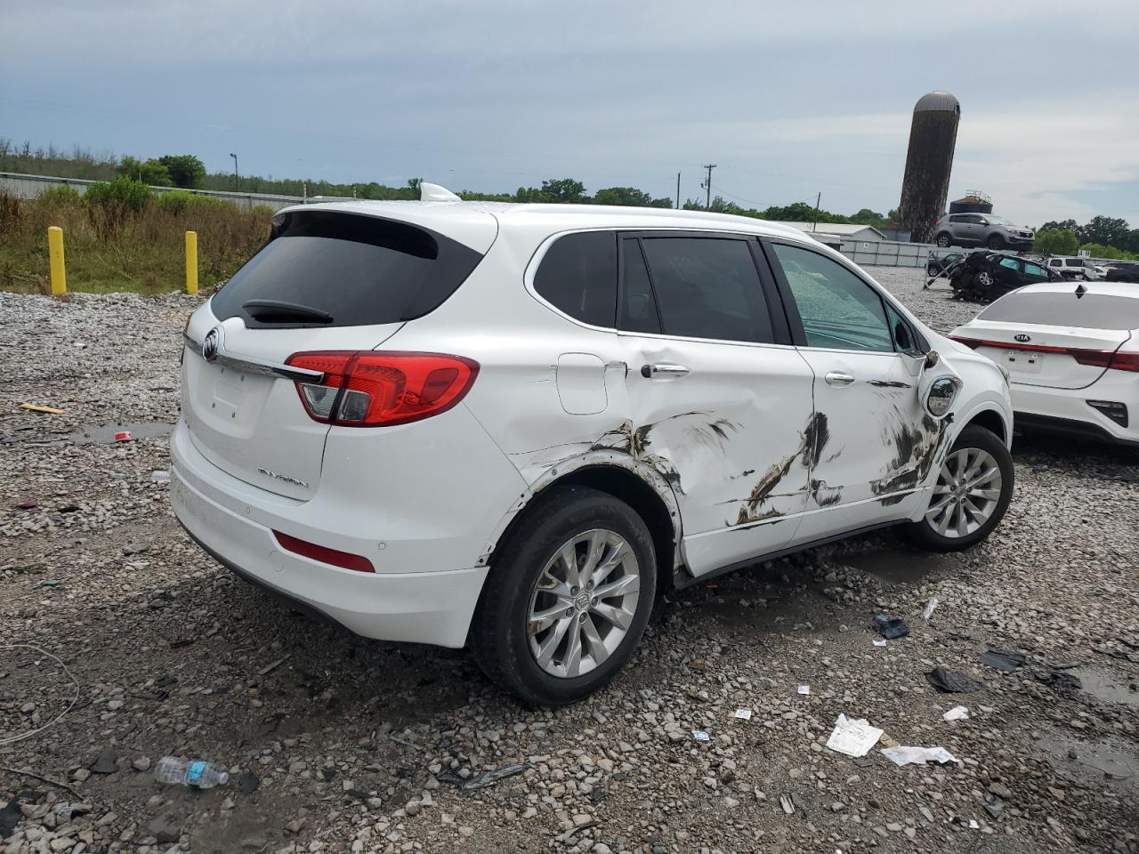 Photo 2 VIN: LRBFXBSA8HD014710 - BUICK ENVISION 