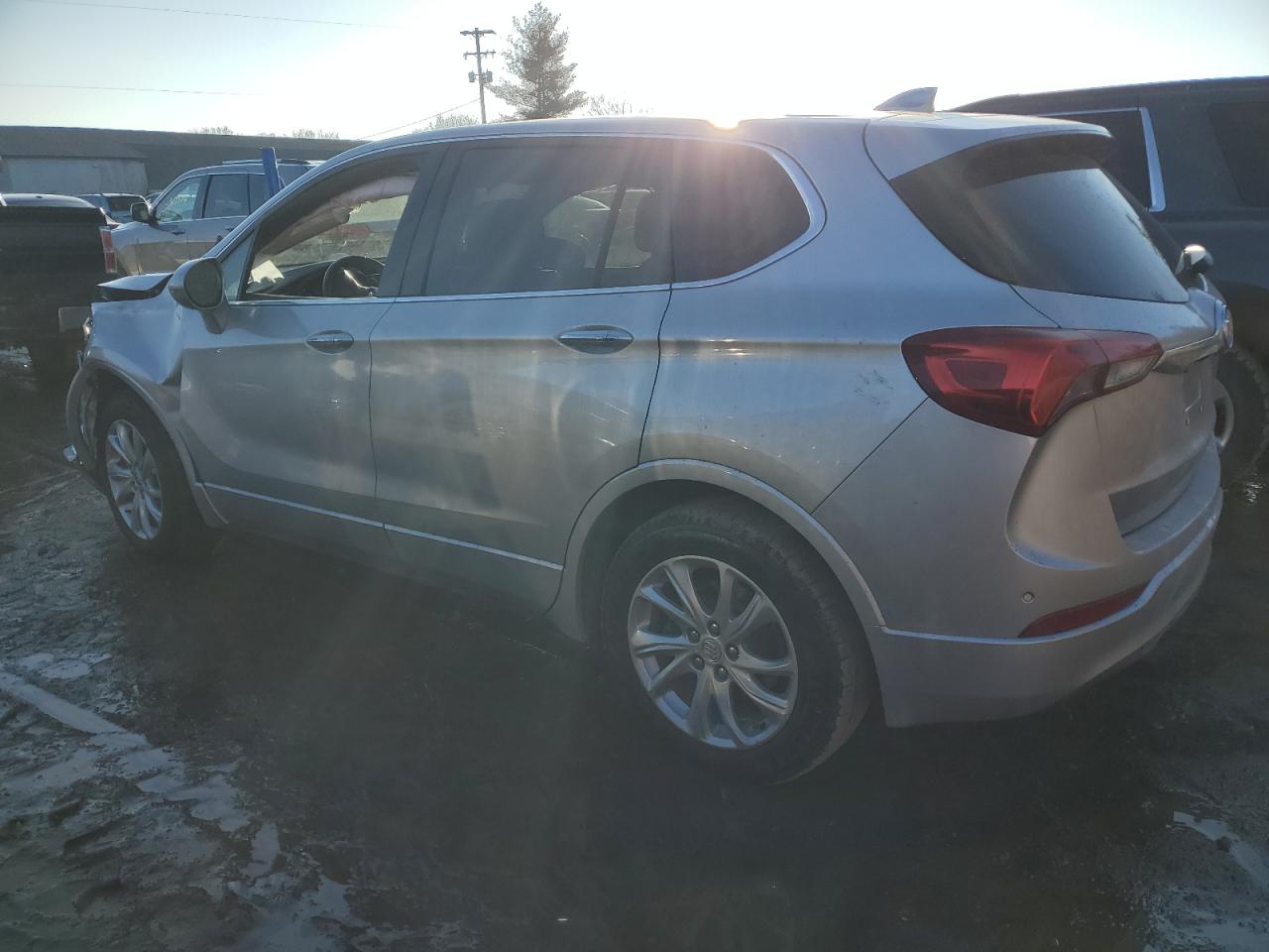 Photo 1 VIN: LRBFXBSA9KD027229 - BUICK ENVISION 