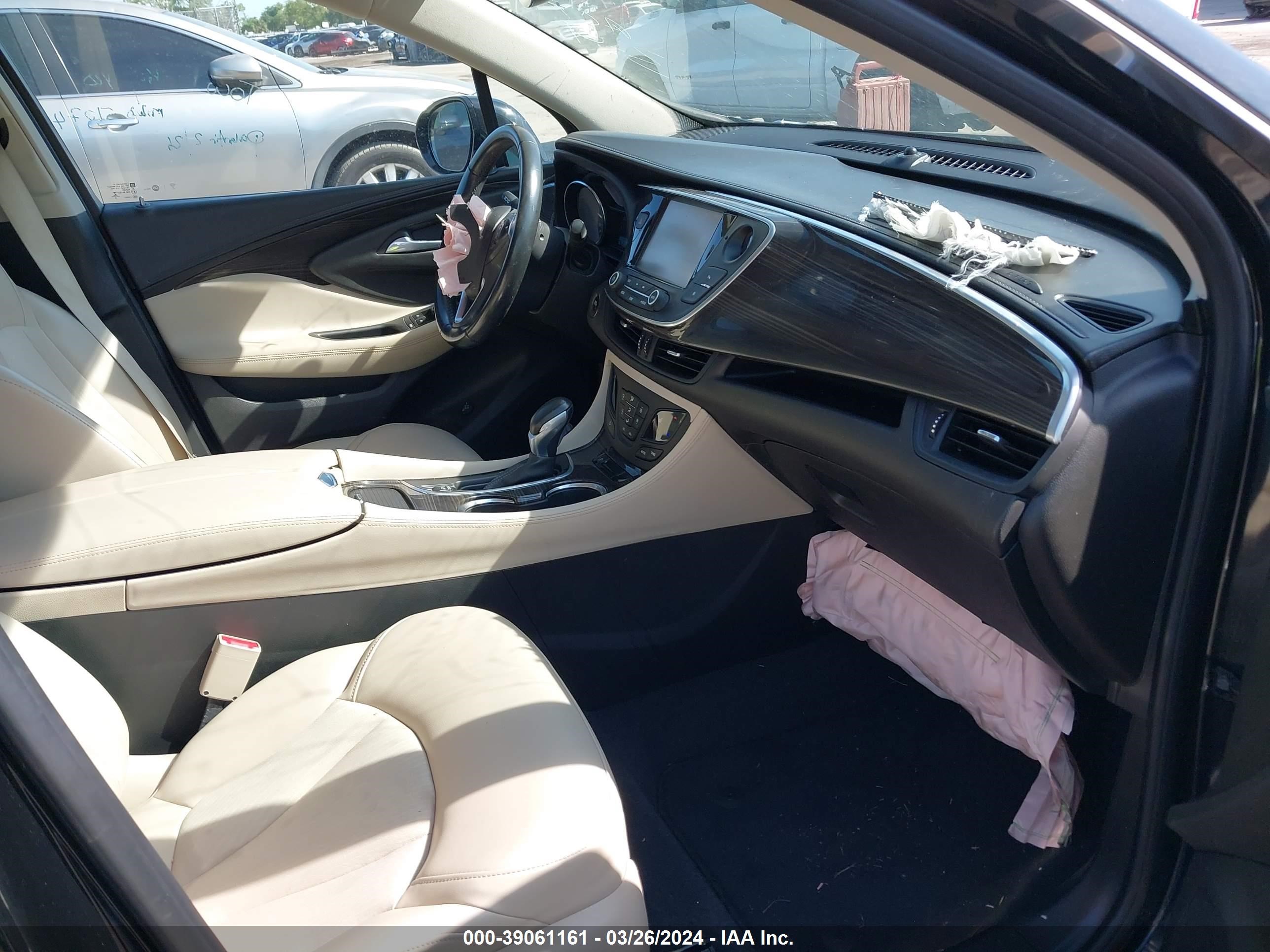 Photo 4 VIN: LRBFXBSAXLD062668 - BUICK ENVISION 