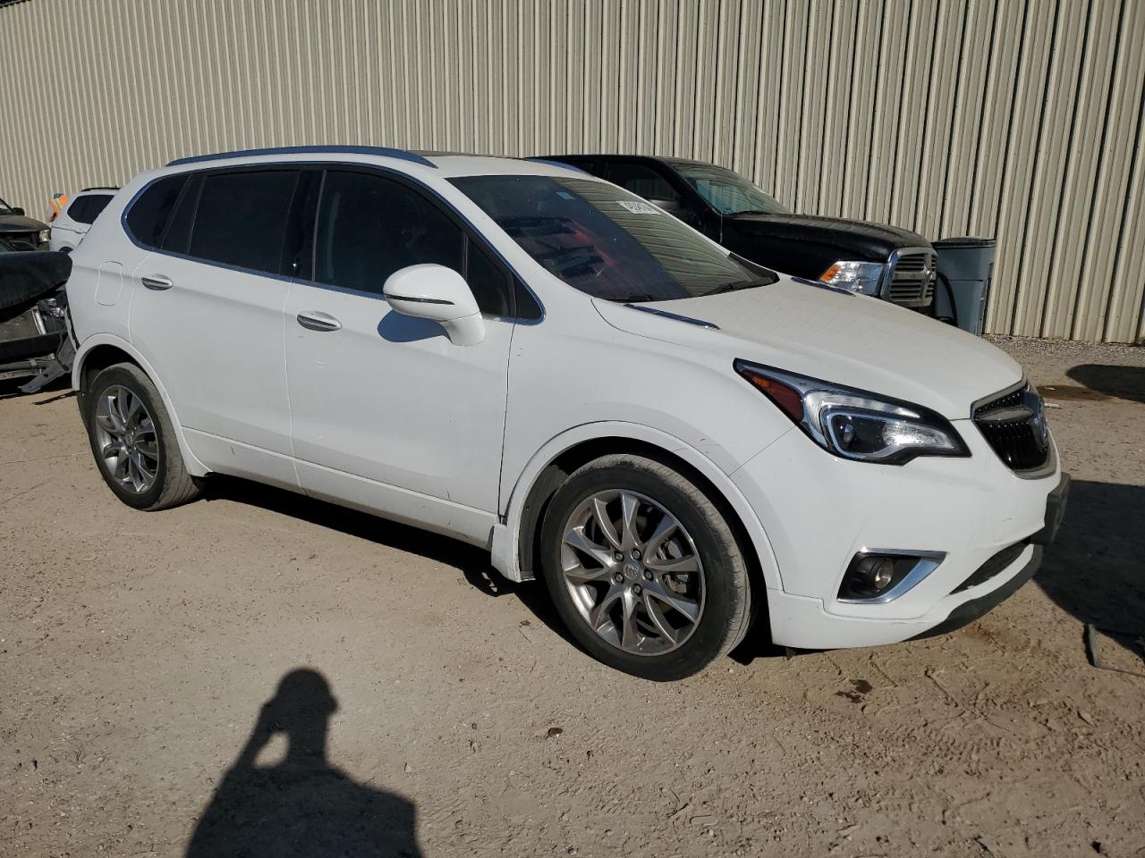 Photo 3 VIN: LRBFXCSA4LD228107 - BUICK ENVISION 