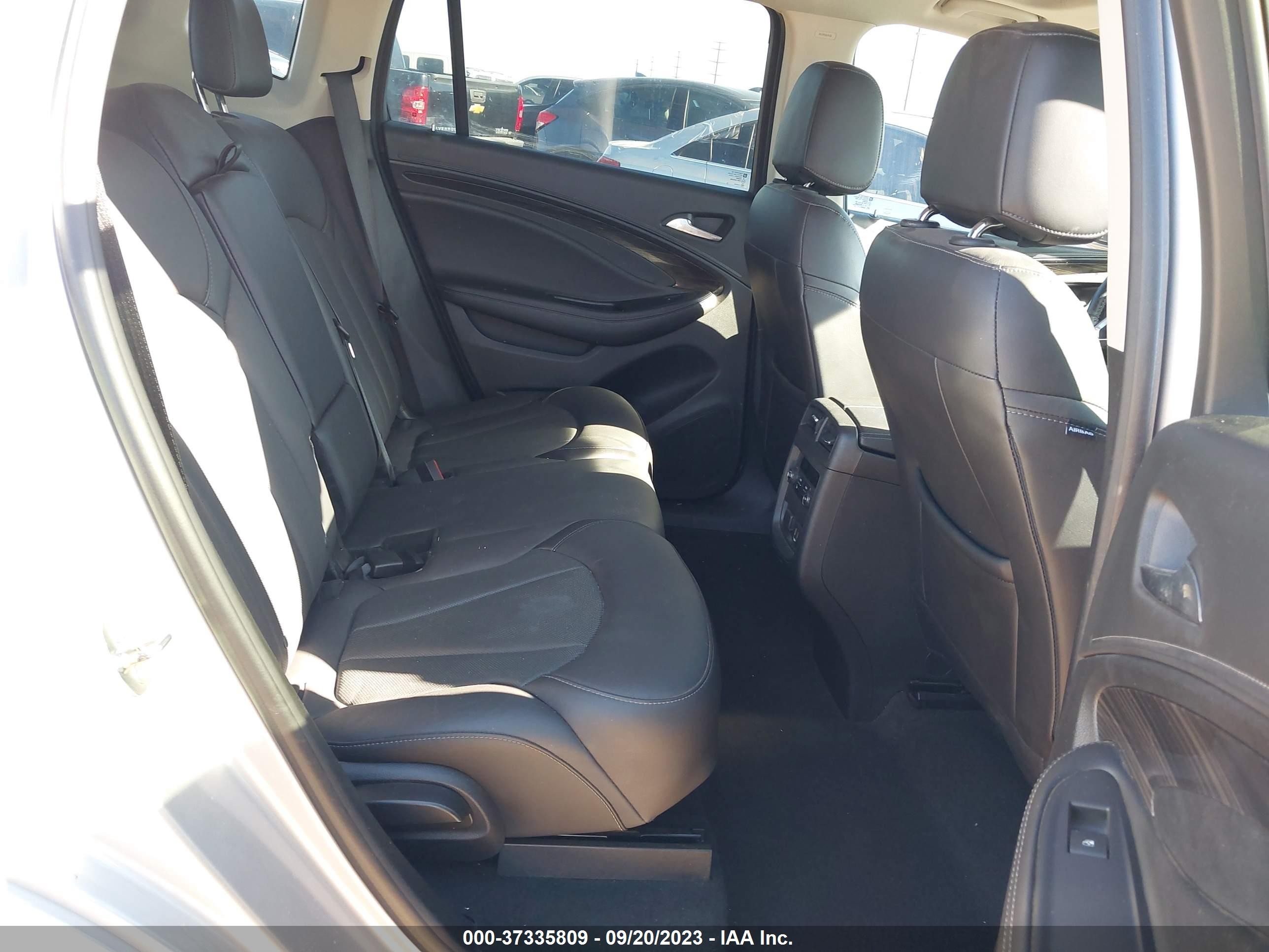 Photo 7 VIN: LRBFXCSA7KD018597 - BUICK ENVISION 