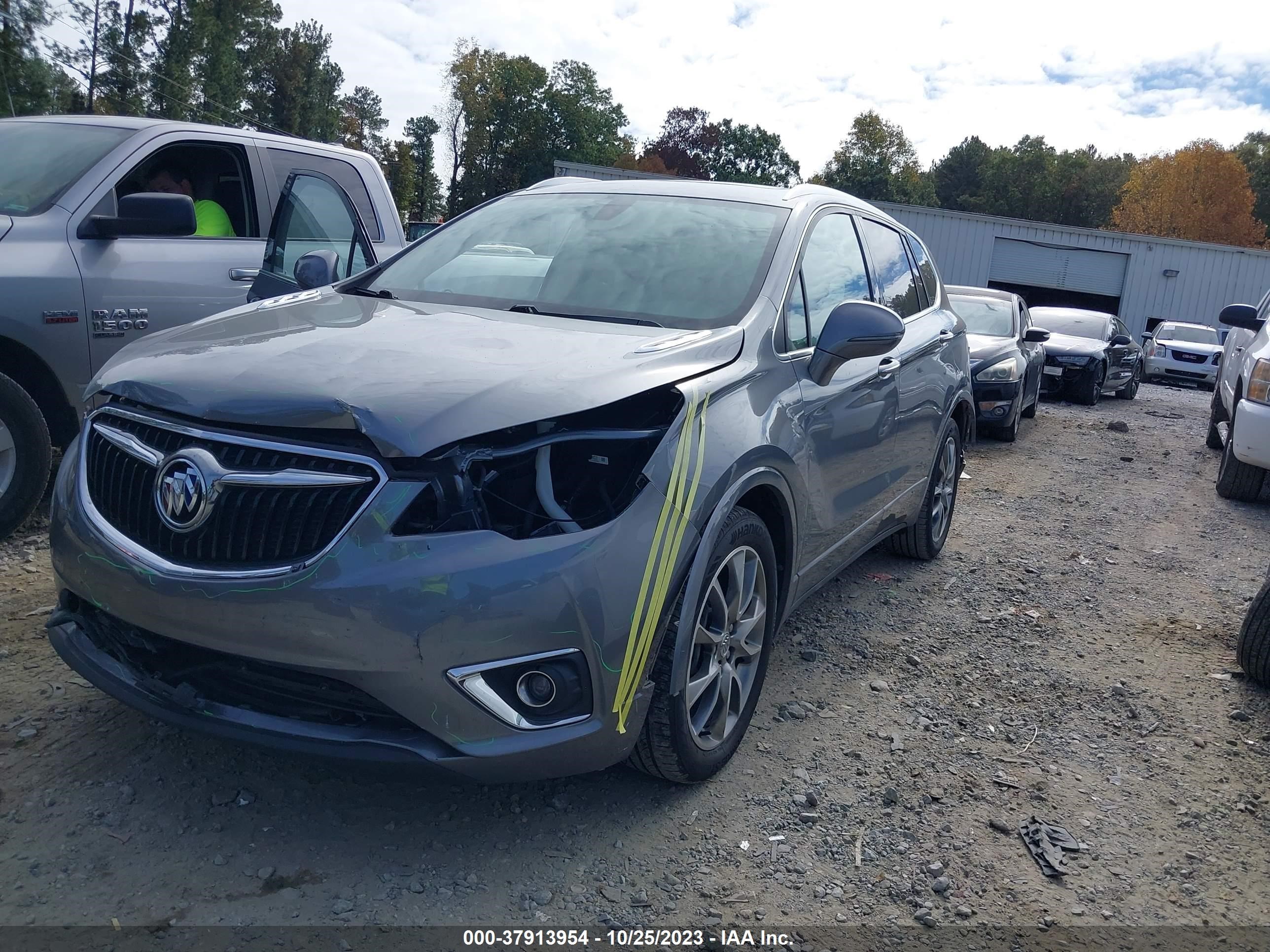 Photo 1 VIN: LRBFXCSAXLD135317 - BUICK ENVISION 