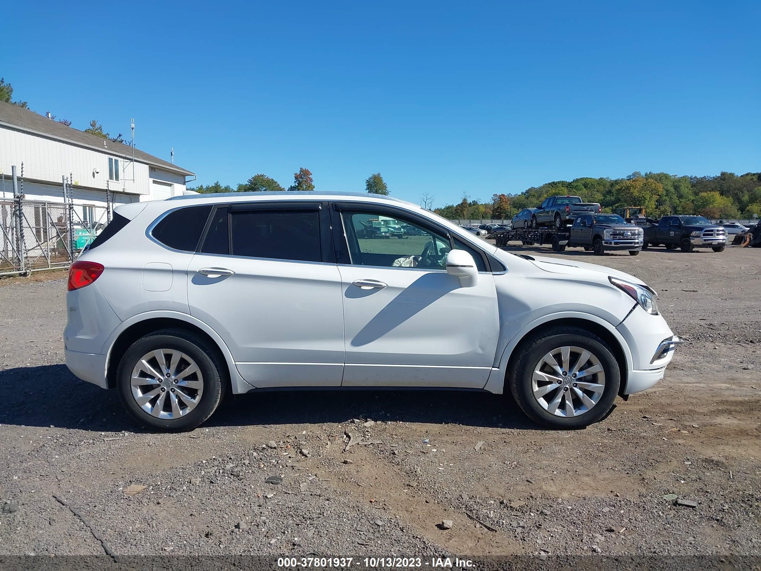 Photo 12 VIN: LRBFXDSAXHD147903 - BUICK ENVISION 