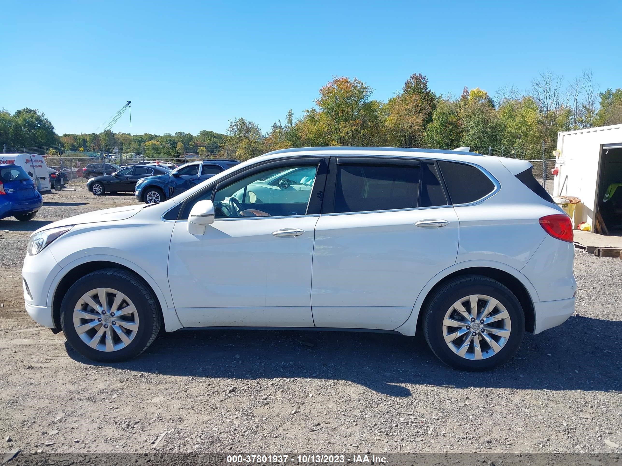 Photo 13 VIN: LRBFXDSAXHD147903 - BUICK ENVISION 