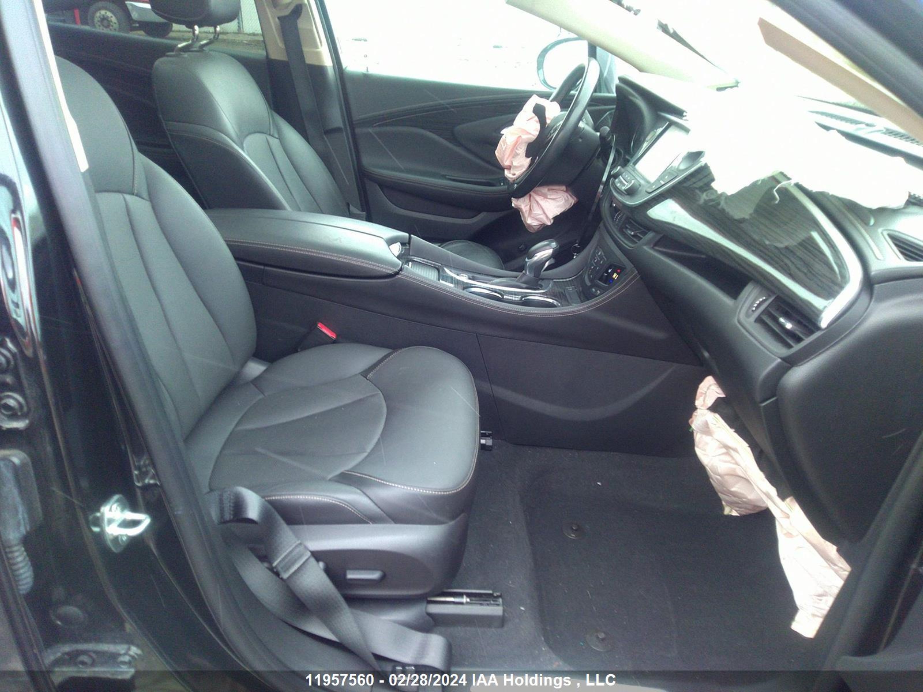 Photo 4 VIN: LRBFXESX7HD120734 - BUICK ENVISION 