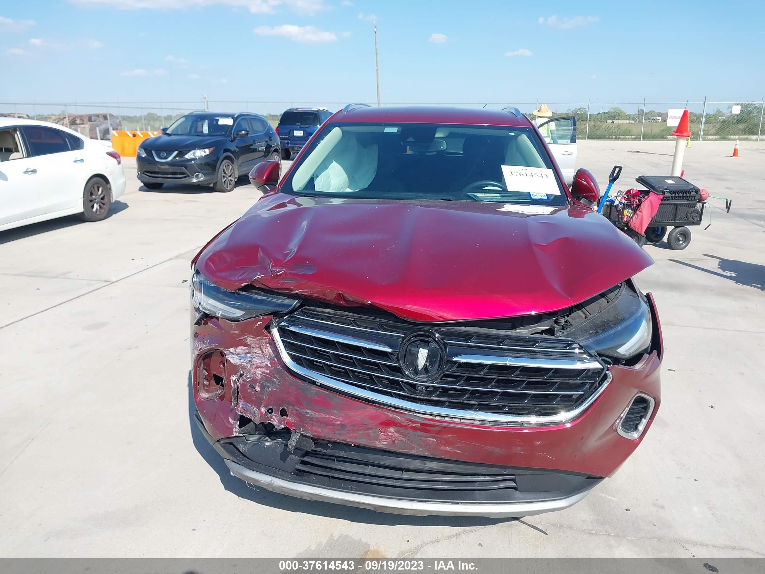 Photo 11 VIN: LRBFZNR41ND072018 - BUICK ENVISION 