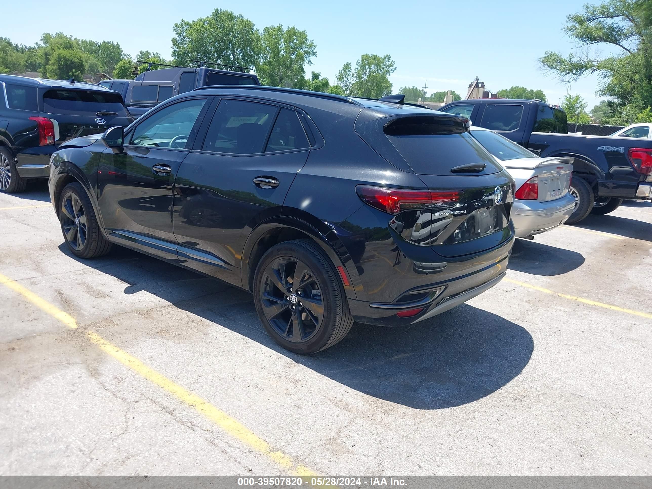 Photo 2 VIN: LRBFZNR42PD098887 - BUICK ENVISION 