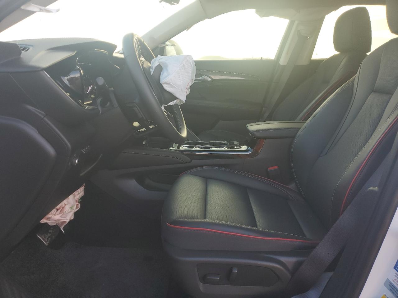 Photo 6 VIN: LRBFZNR45ND062060 - BUICK ENVISION 