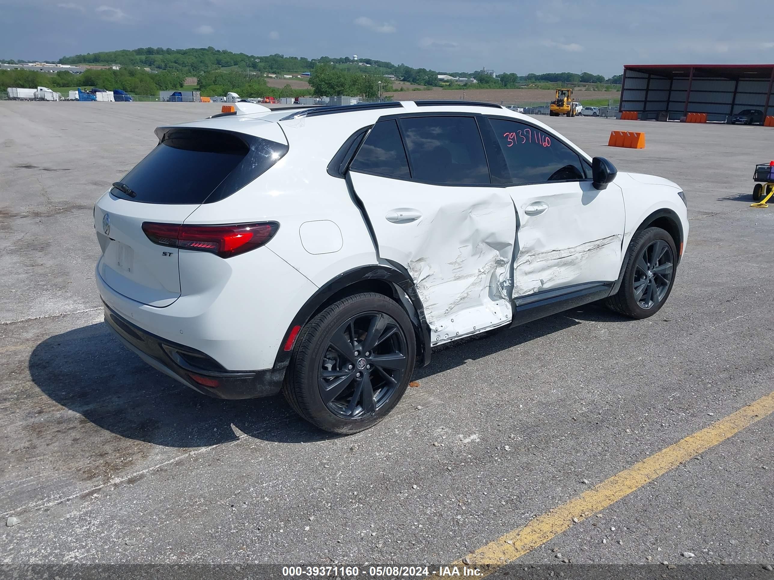 Photo 3 VIN: LRBFZPR46ND063312 - BUICK ENVISION 