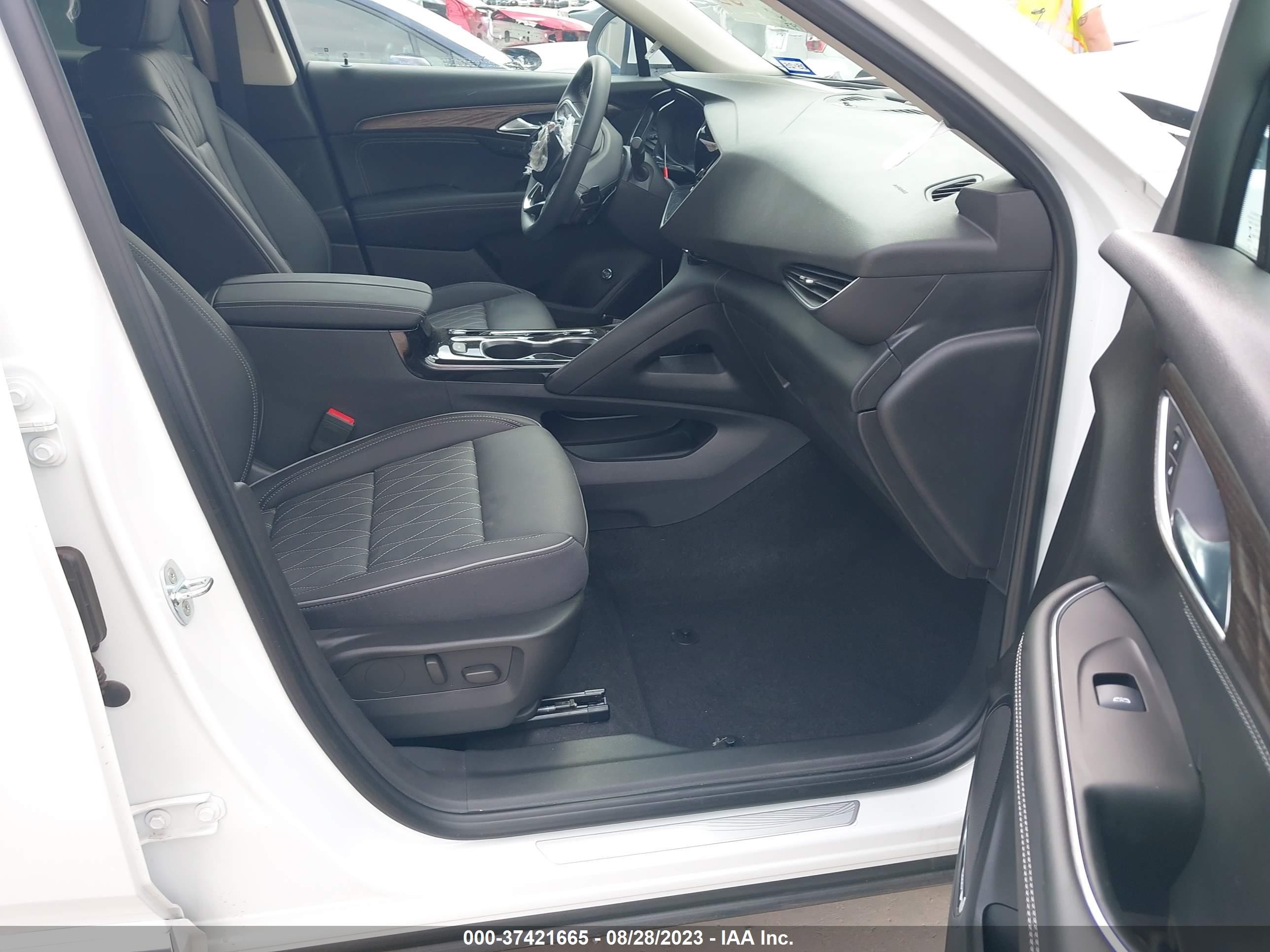 Photo 4 VIN: LRBFZRR40PD069850 - BUICK ENVISION 