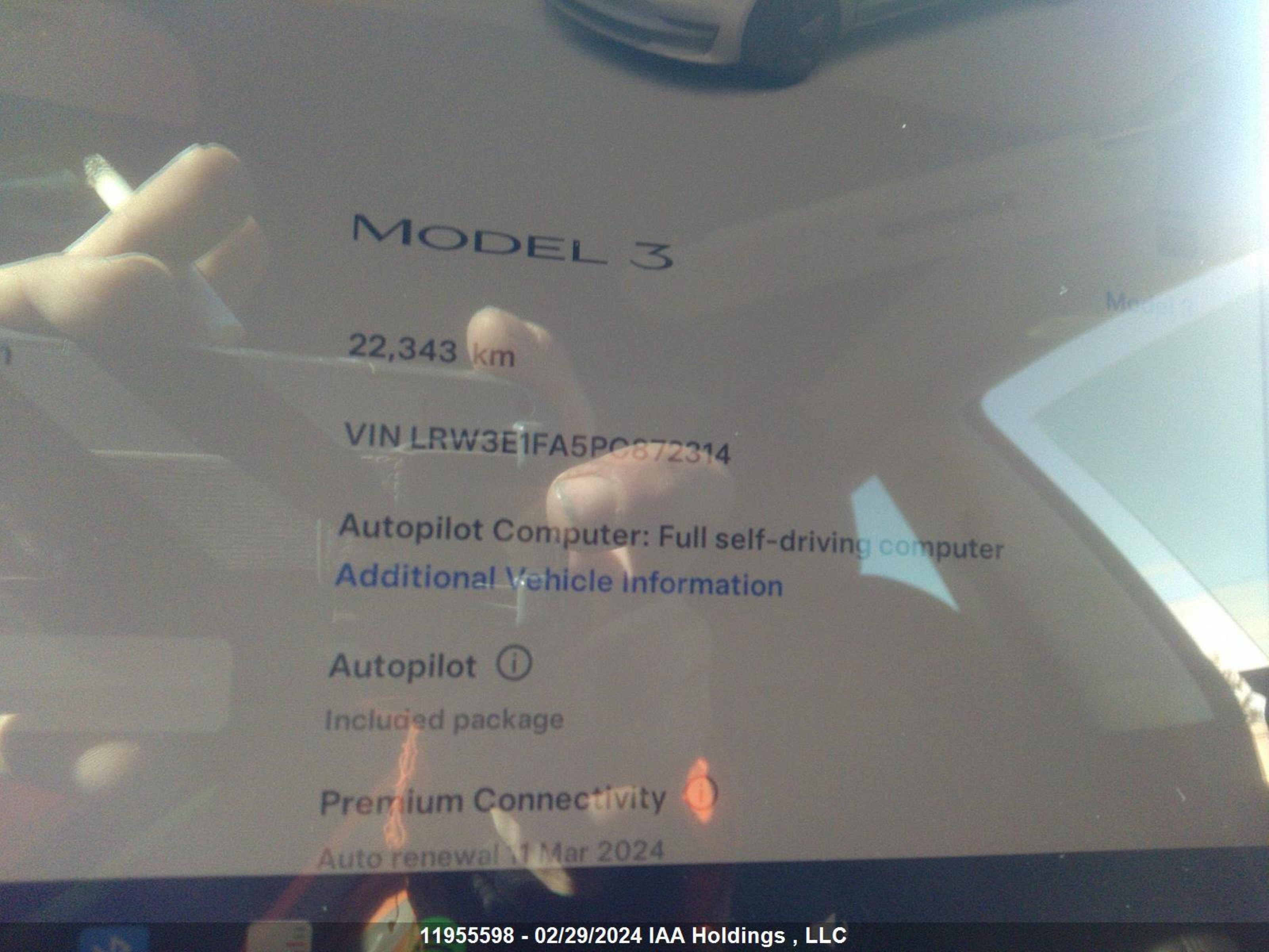 Photo 6 VIN: LRW3E1FA5PC872314 - TESLA MODEL 3 