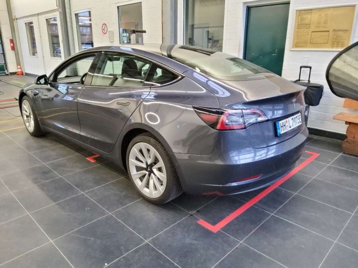 Photo 18 VIN: LRW3E7FR8NC498805 - TESLA MODEL 