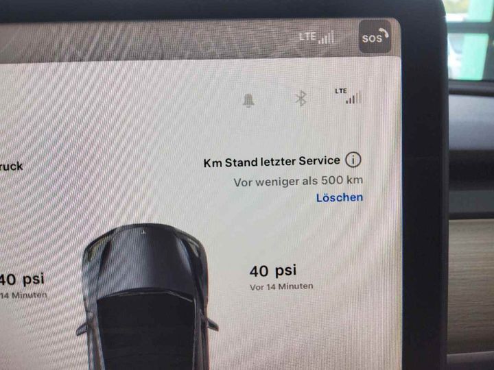 Photo 12 VIN: LRWYGCEK0NC257351 - TESLA MODEL Y 