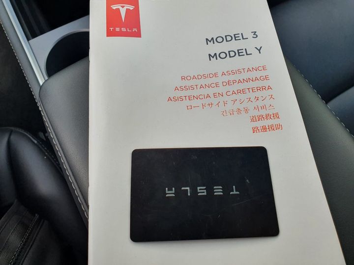 Photo 2 VIN: LRWYGCEK5NC264067 - TESLA MODEL Y 