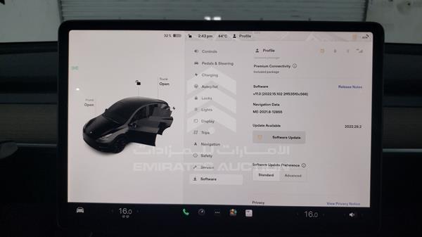 Photo 22 VIN: LRWYGCEK9NC429506 - TESLA MODEL Y 