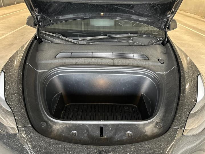 Photo 10 VIN: LRWYGCFS1PC713472 - TESLA MODEL Y 