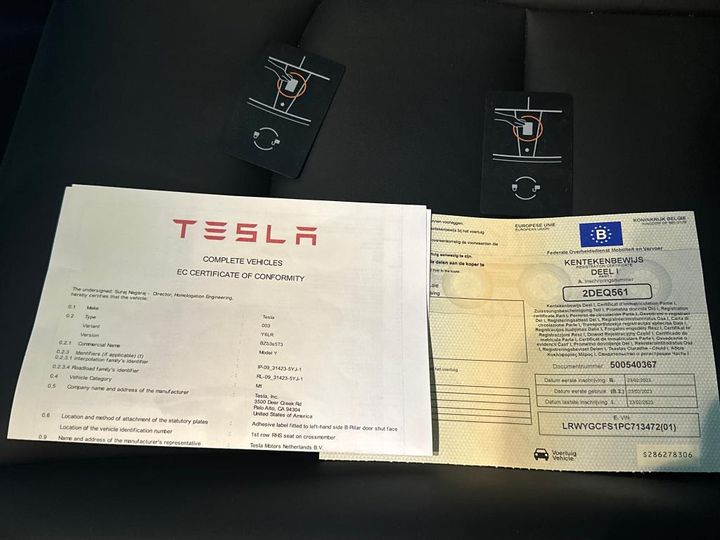 Photo 3 VIN: LRWYGCFS1PC713472 - TESLA MODEL Y 