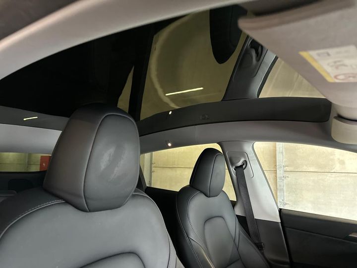 Photo 6 VIN: LRWYGCFS1PC713472 - TESLA MODEL Y 