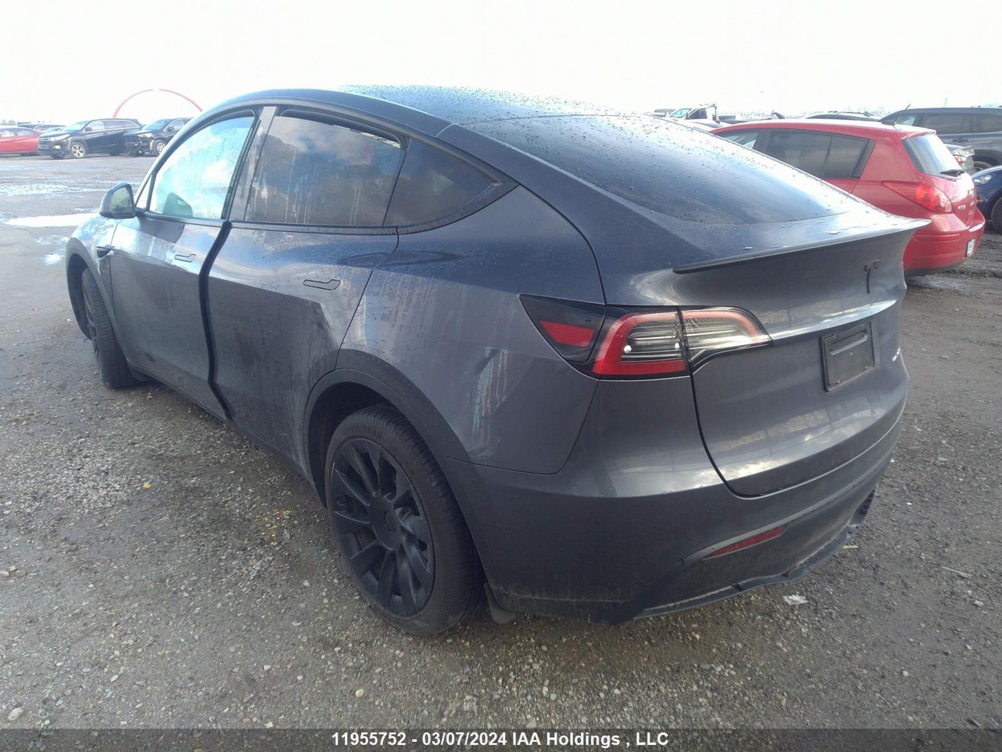 Photo 2 VIN: LRWYGDEE2PC006219 - TESLA MODEL Y 