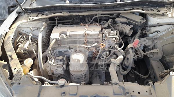 Photo 25 VIN: LUCCR2668F3401910 - HONDA ACCORD 