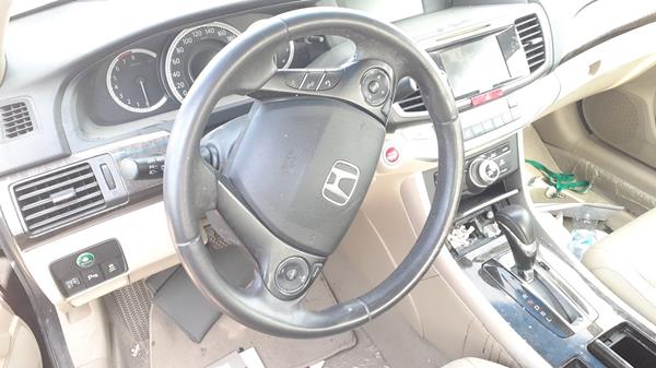 Photo 11 VIN: LUCCR2669F3404251 - HONDA ACCORD 