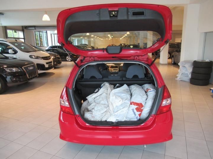 Photo 3 VIN: LUCGE385063204530 - HONDA JAZZ 