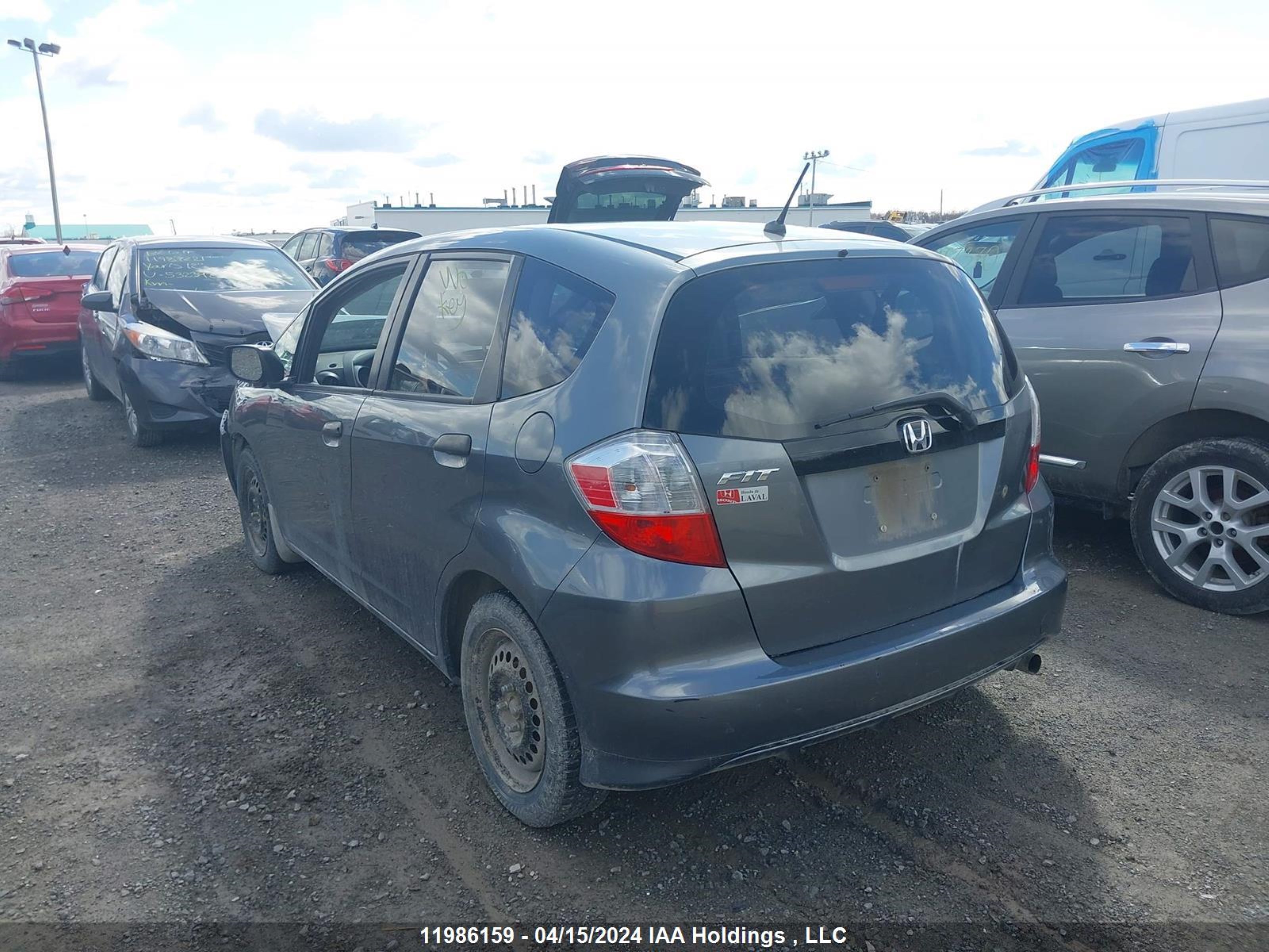 Photo 2 VIN: LUCGE8G37E3006135 - HONDA FIT 