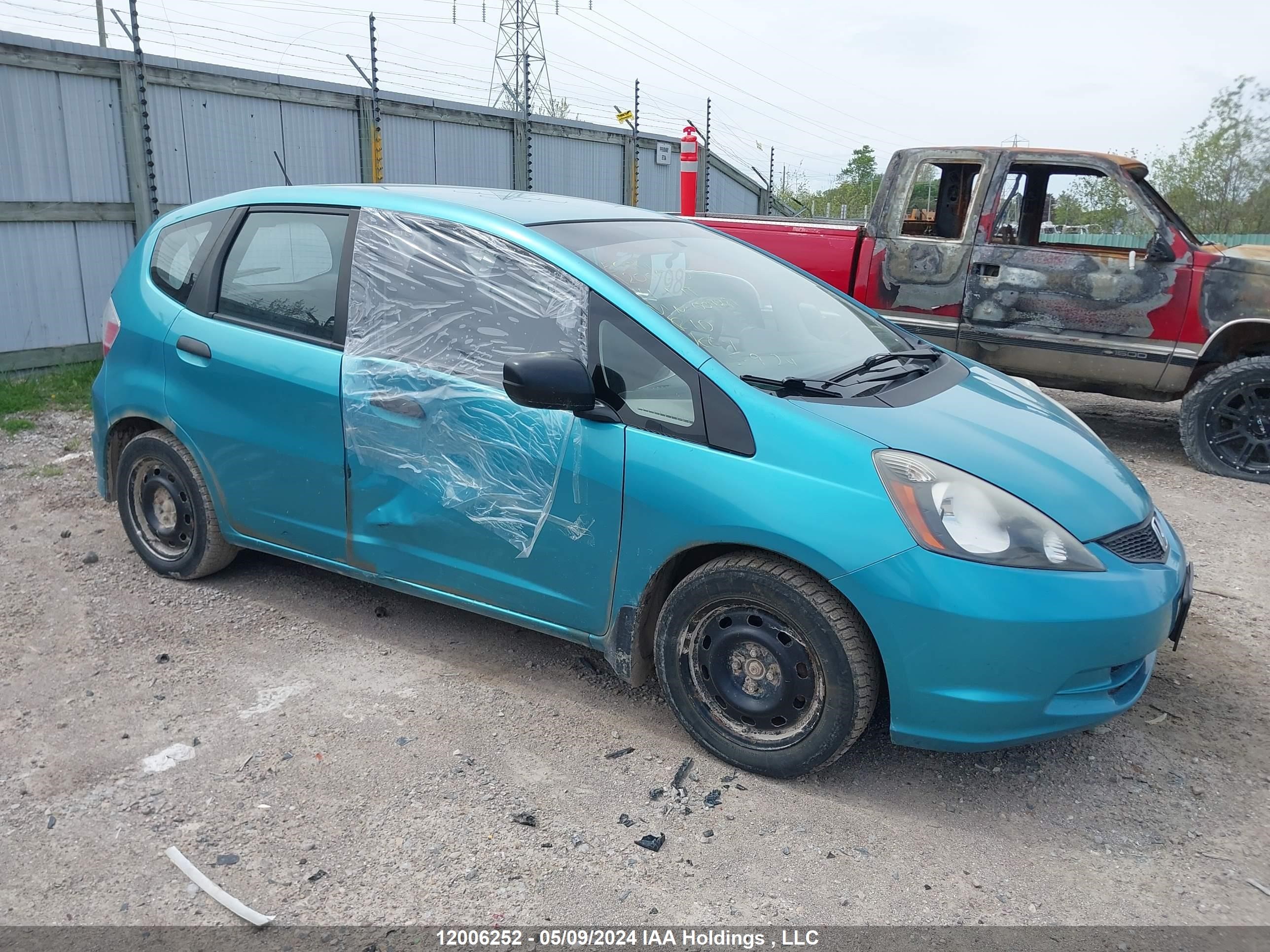 Photo 12 VIN: LUCGE8H3XE3004281 - HONDA FIT 