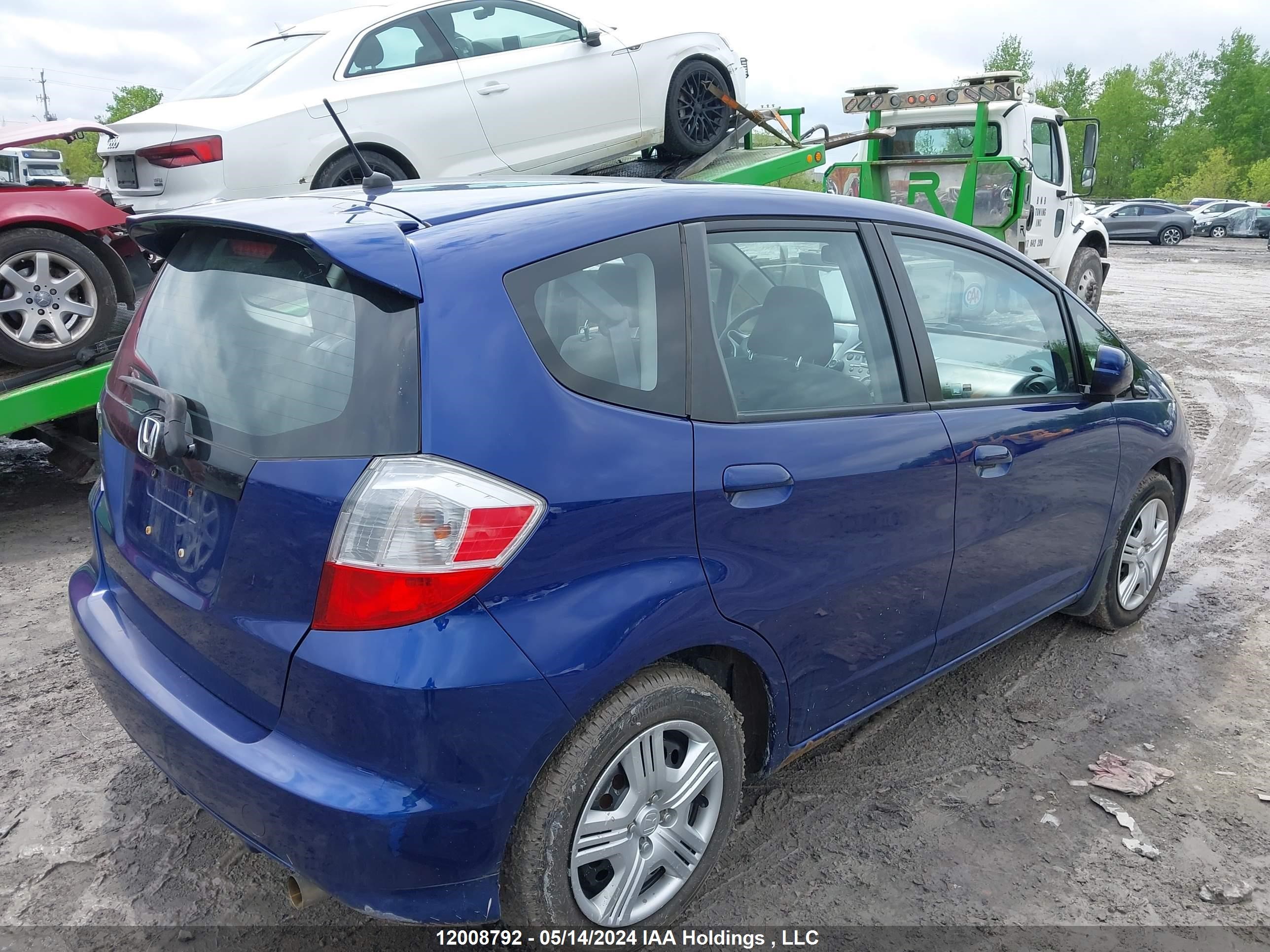 Photo 3 VIN: LUCGE8H53D3003893 - HONDA FIT 