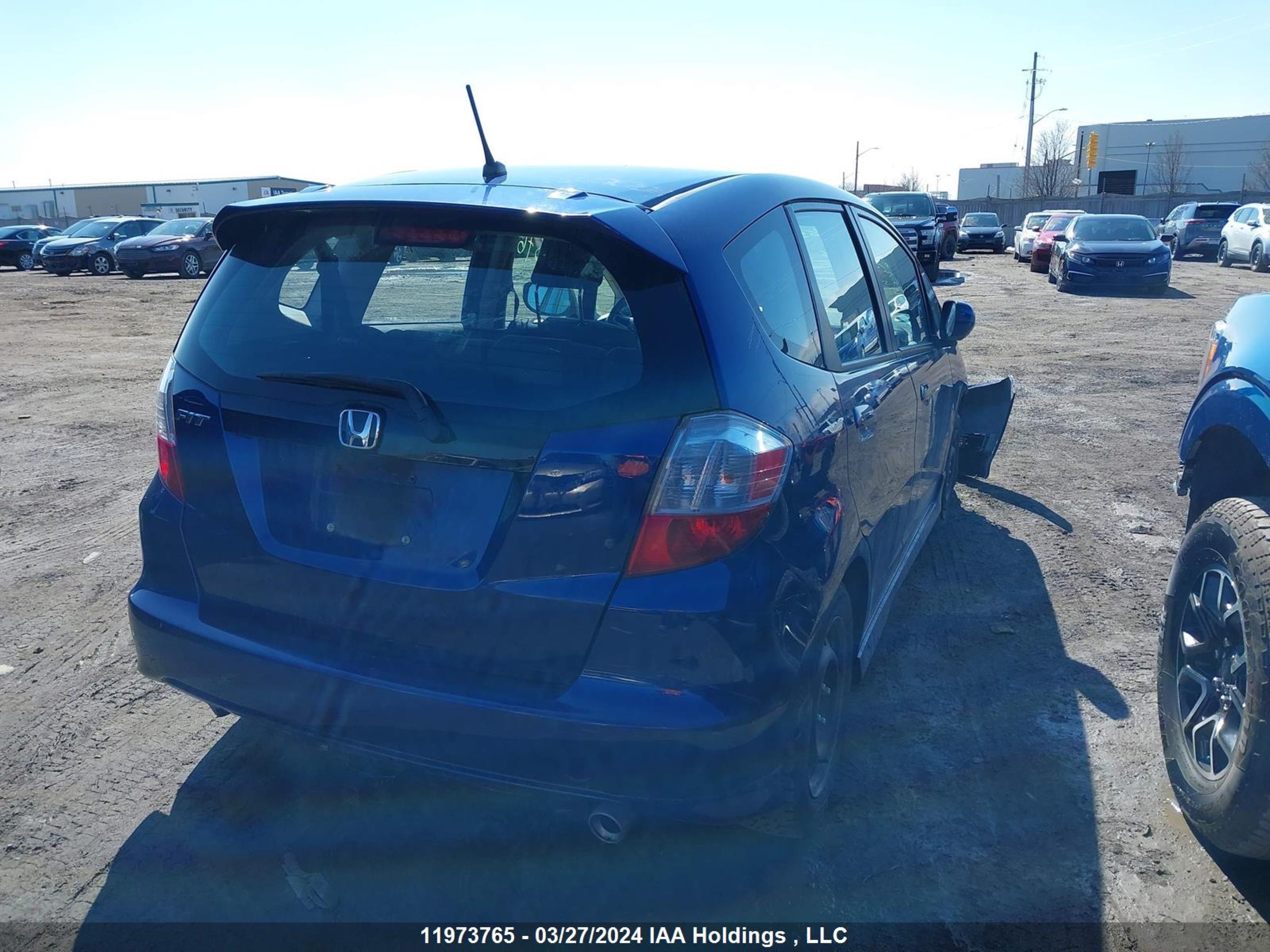 Photo 3 VIN: LUCGE8H72E3001796 - HONDA FIT 