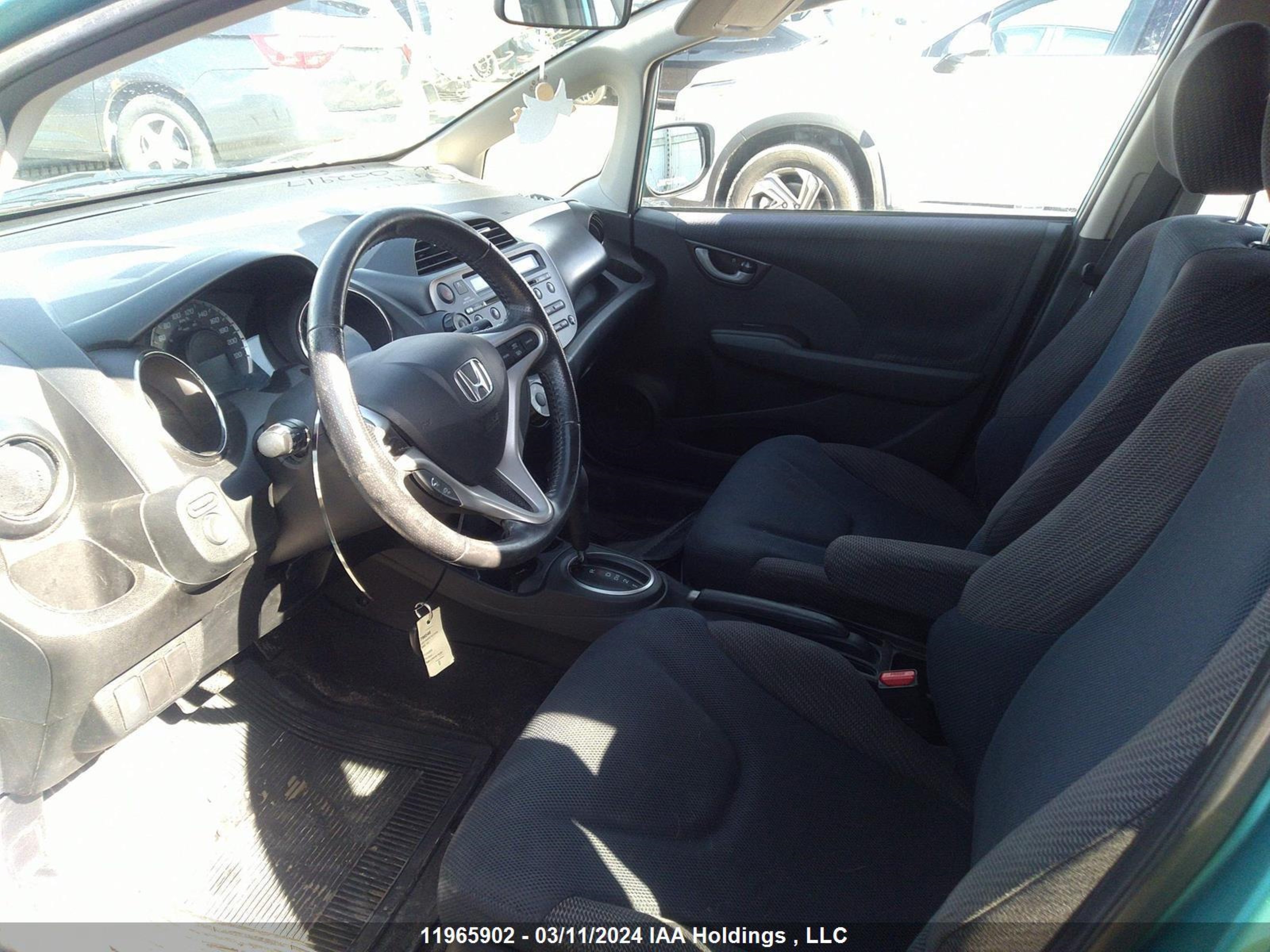 Photo 4 VIN: LUCGE8H74E3002917 - HONDA FIT 