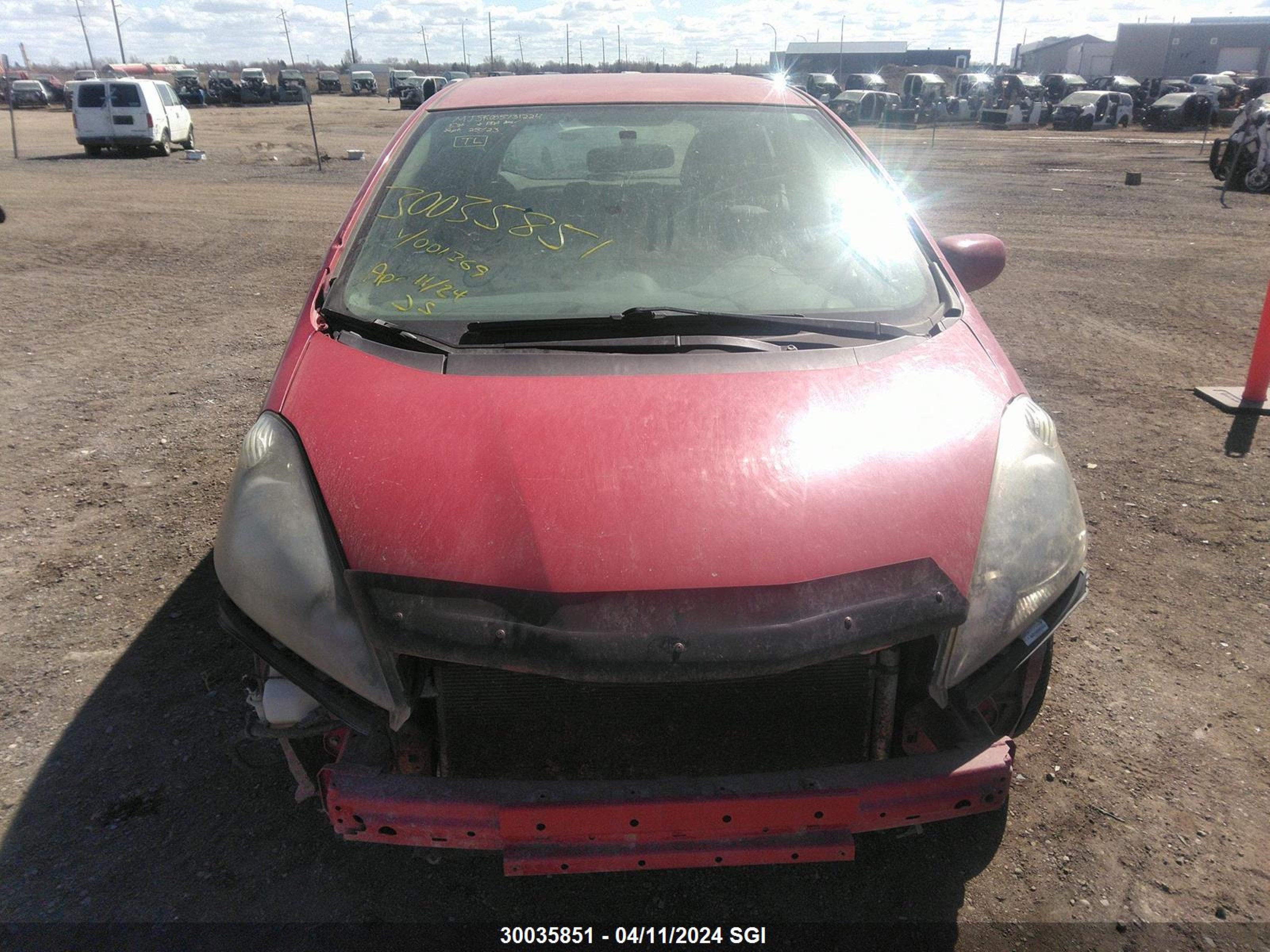 Photo 11 VIN: LUCGE8H75E3001369 - HONDA FIT 