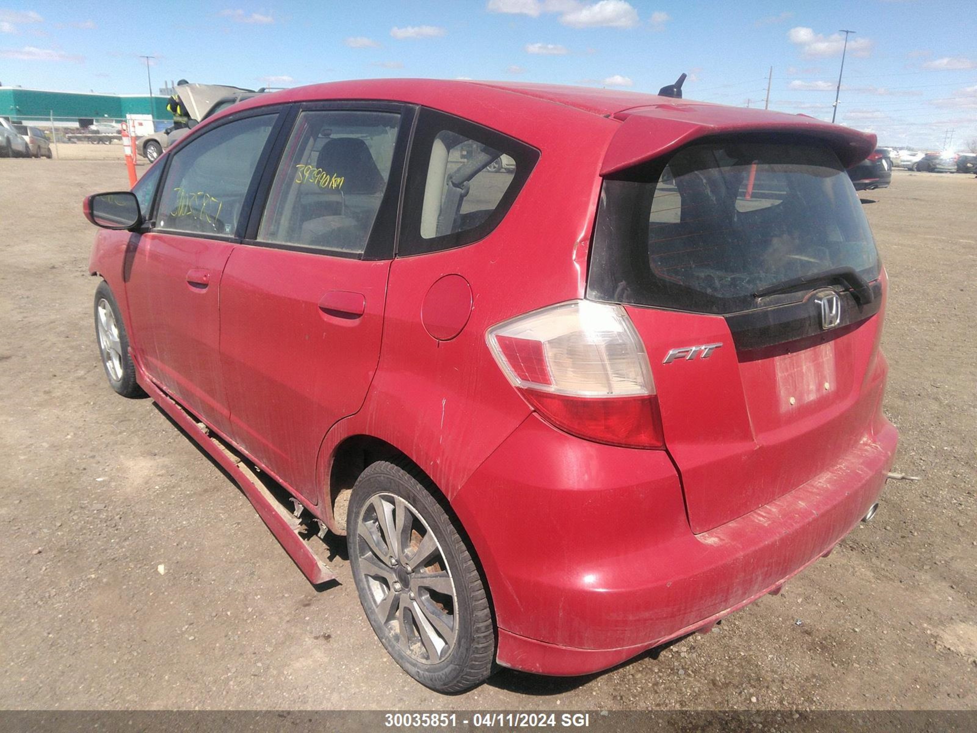 Photo 2 VIN: LUCGE8H75E3001369 - HONDA FIT 