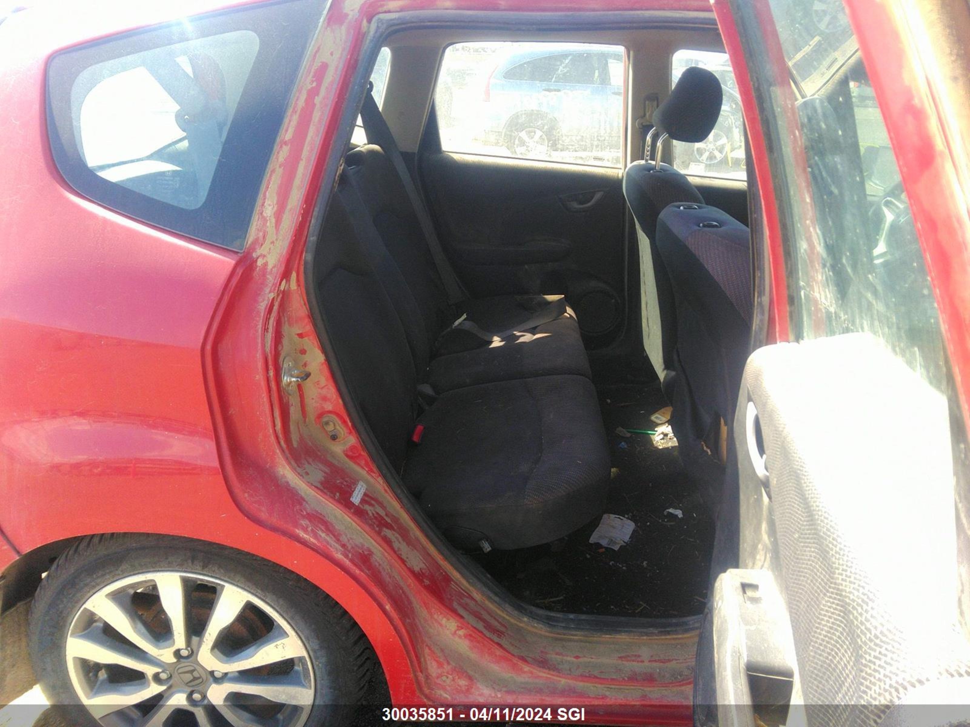 Photo 7 VIN: LUCGE8H75E3001369 - HONDA FIT 